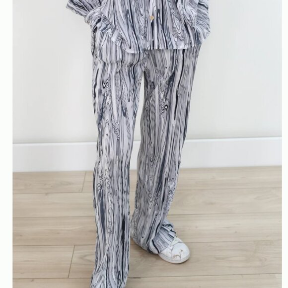 NWT Find me Now Augustine Swirl Print Ribbed Flowy Pants in Black White Agate XS - Picture 1 of 7